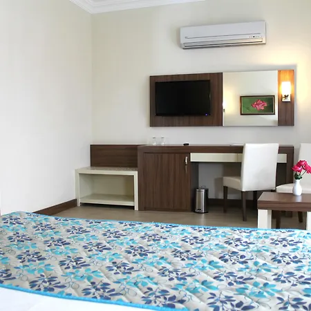 Отель West Park 4*