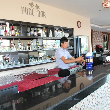 West Park Отель 4*